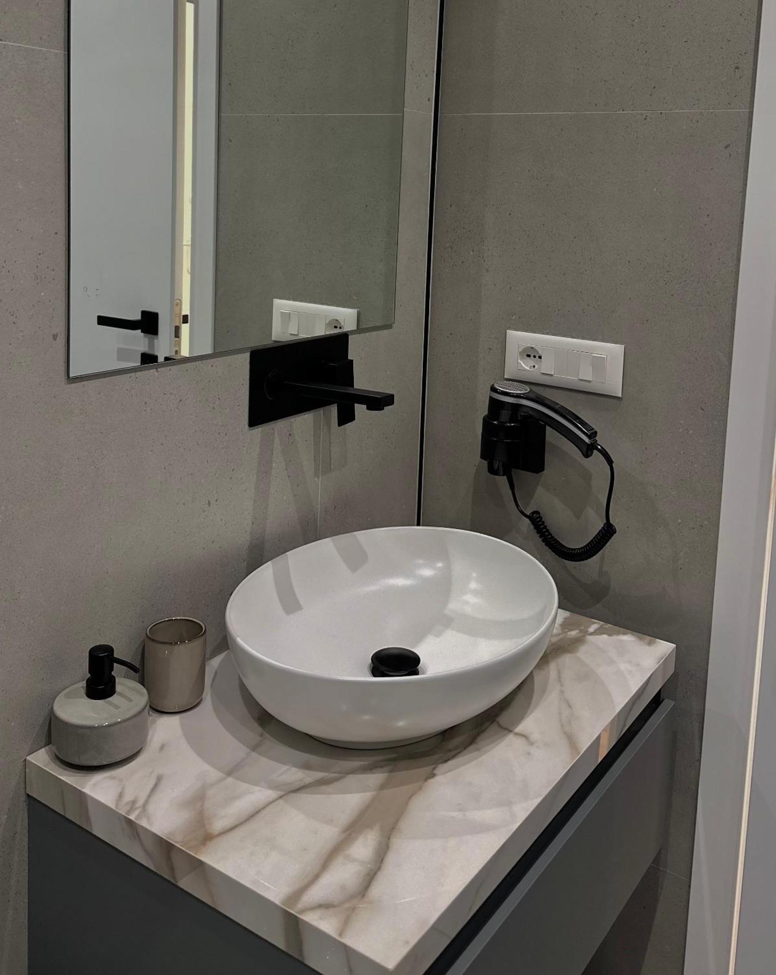 Luxurious Dreamy Seaside Apartment Durrës 외부 사진